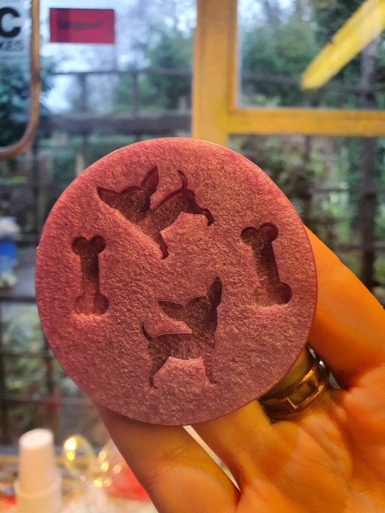 Chihuahuas & Bones Silicone Mould