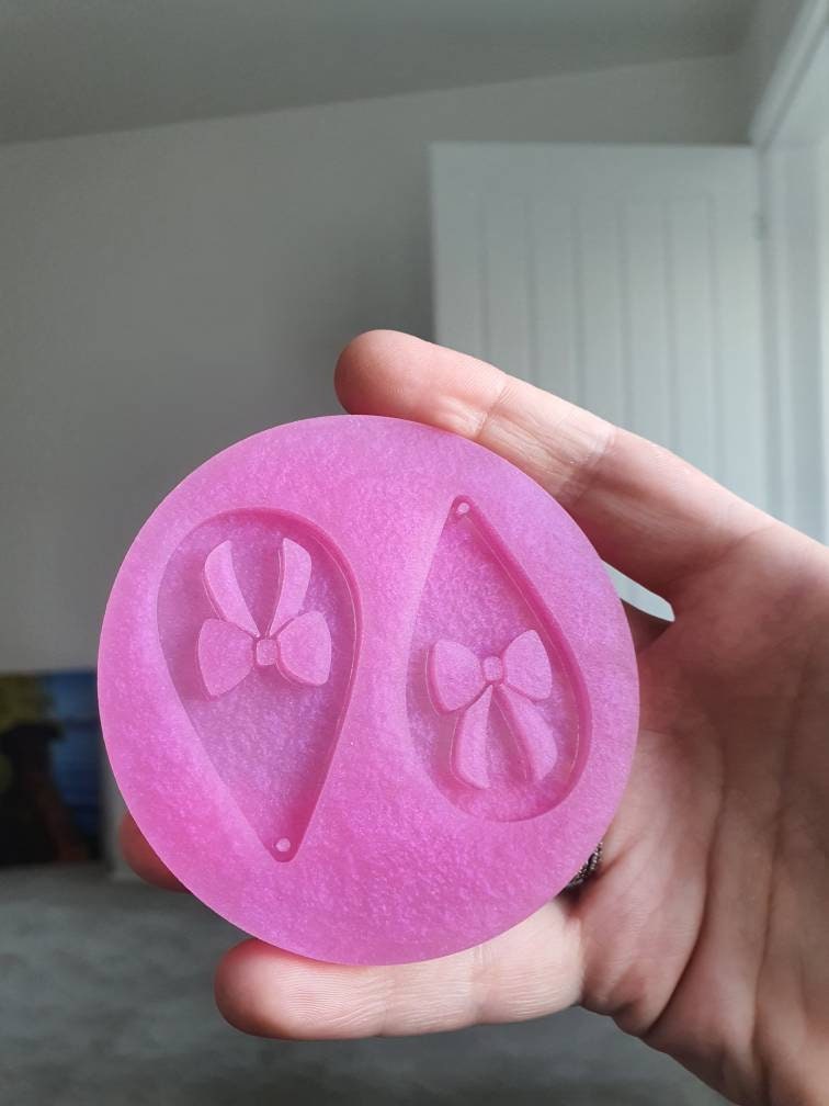 2 inch Bow Teardrop Earrings Silicone Mould