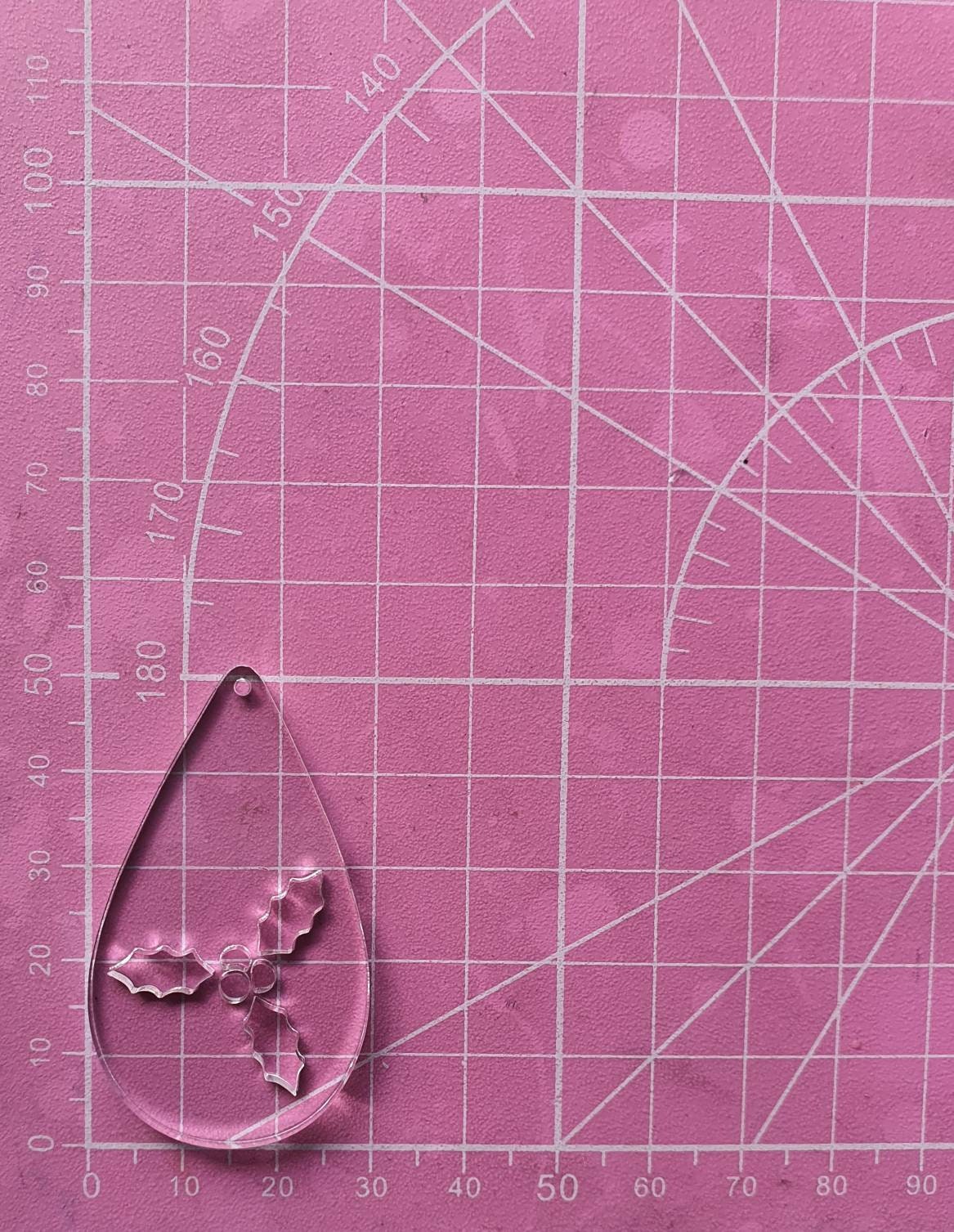 2 inch Christmas Holly Teardrop Earrings Silicone Mould