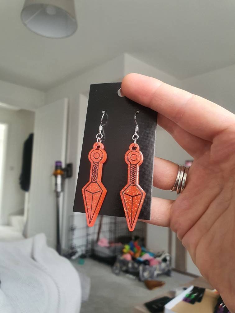 UV Active Glow Pink Kunai Resin Earrings