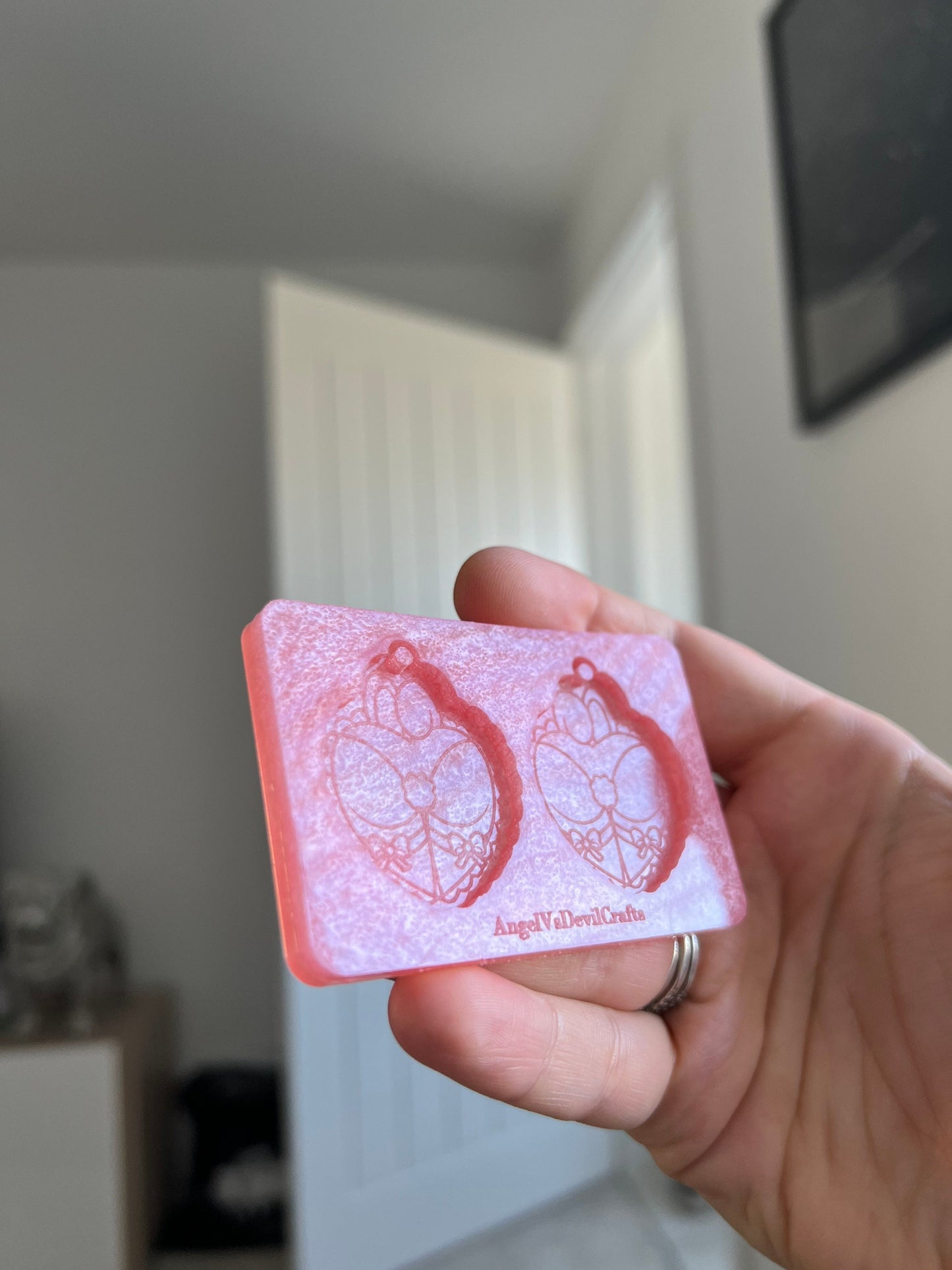 1.5 inch Bunny Butt Hearts Silicone Mould