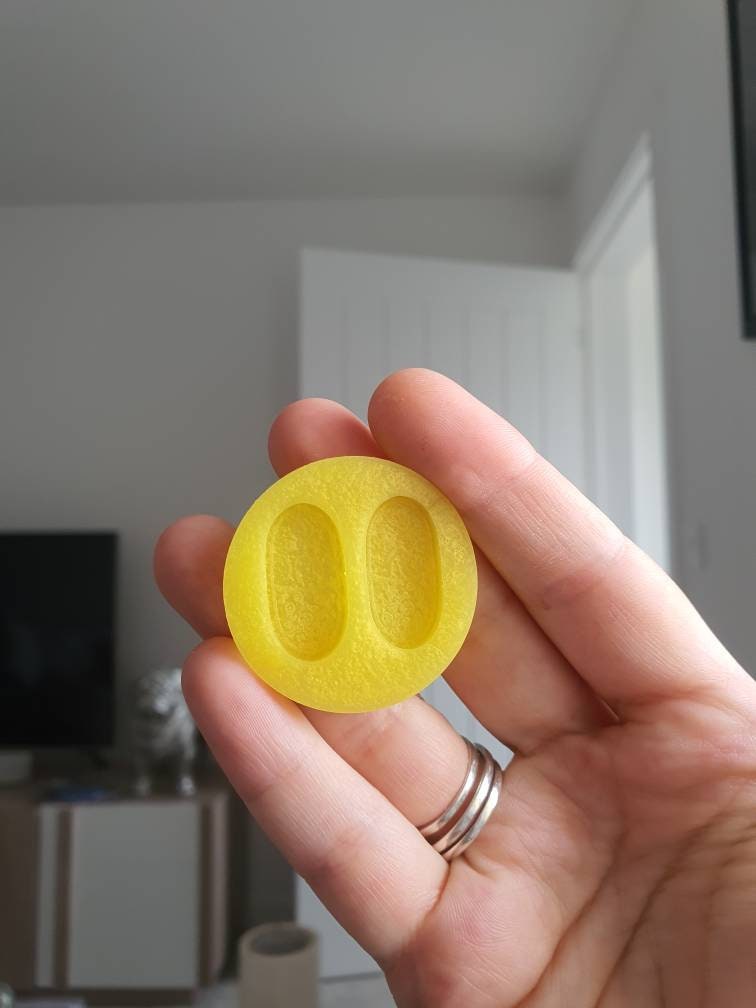 1 inch Angry Pills Silicone Mould