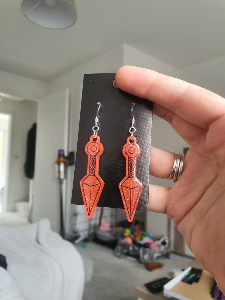 UV Active Glow Pink Kunai Resin Earrings