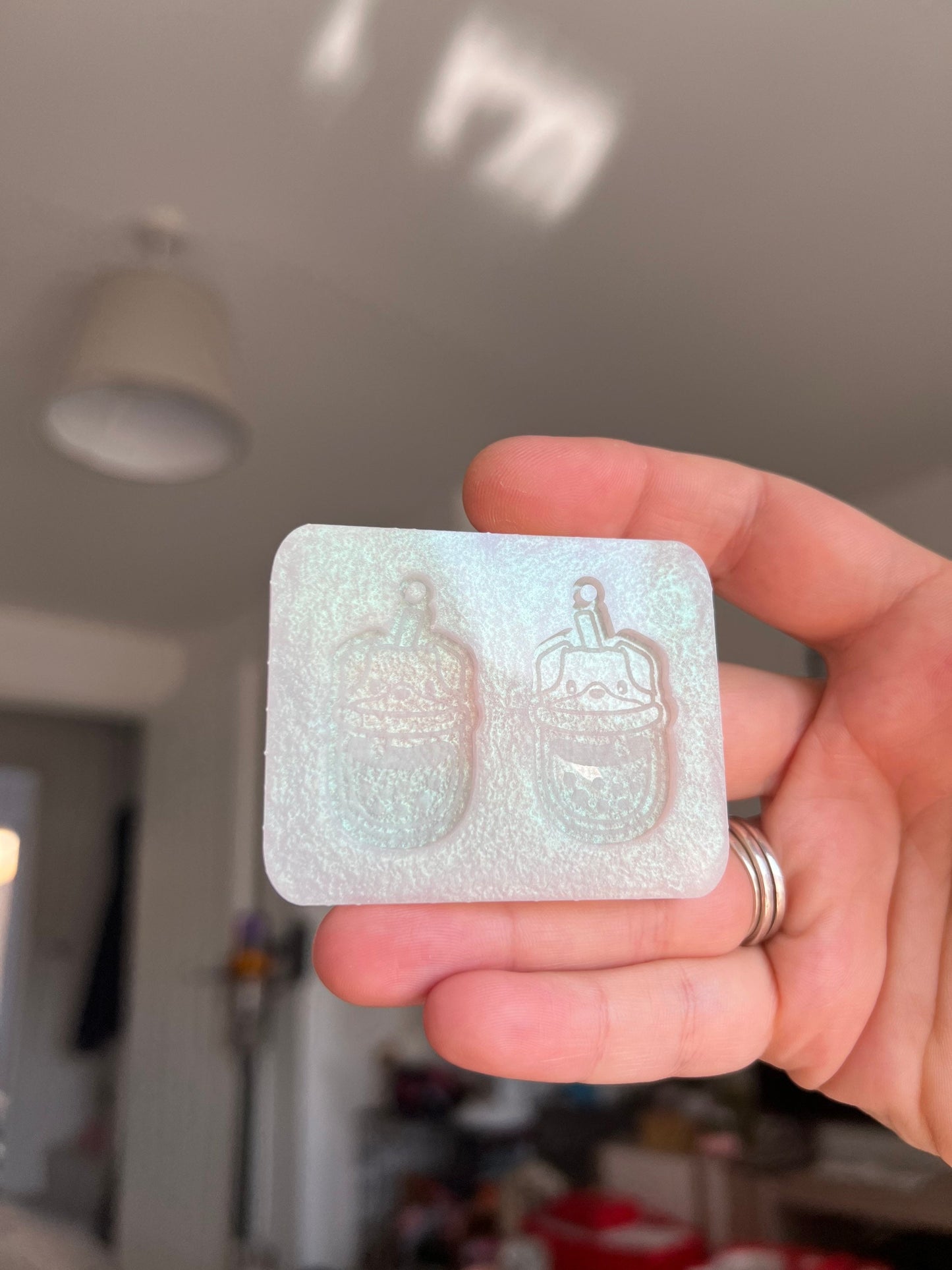 1.5 inch Dog Bob Tea Squishies Silicone Mould