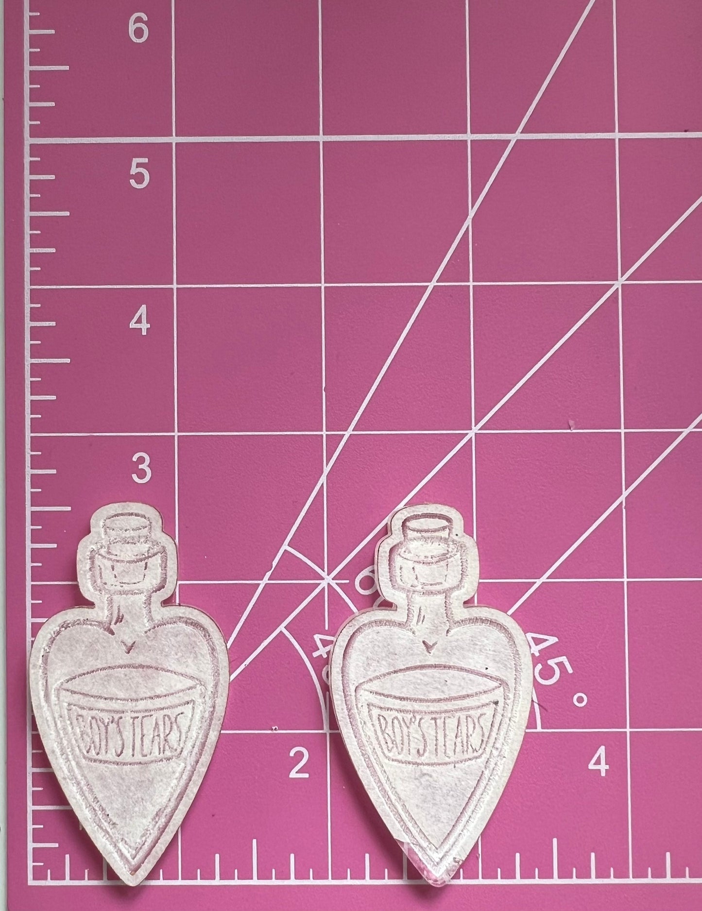 2.5 inch Boys Tears Bottles Acrylic Blanks for mould making