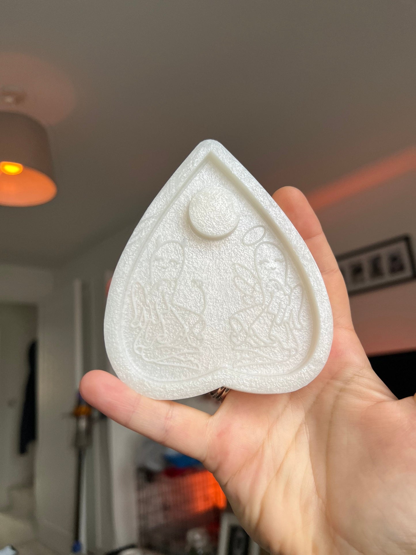 4 inch Angel Devil Ghosts Planchette Silicone Mould
