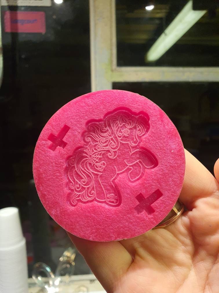 2 inch Gothic Pony Silicone Mould