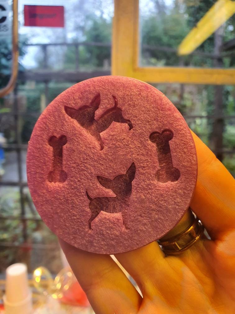 Chihuahuas & Bones Silicone Mould