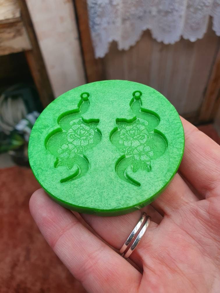 2 inch Floral Snake Earrings Silicone Mould