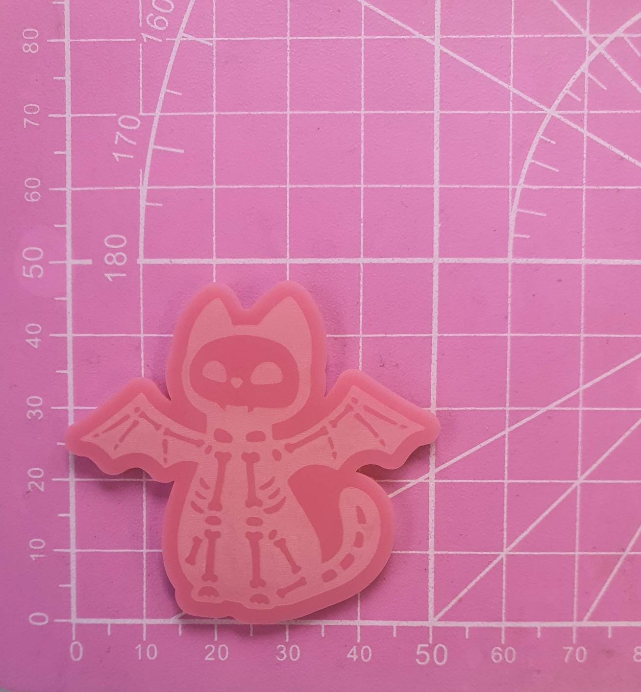 2 inch Winged Skeleton Kitty Silicone Mould
