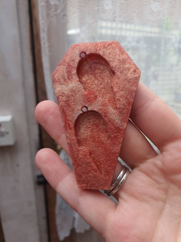 1.5 inch Raven Skulls Silicone Mould