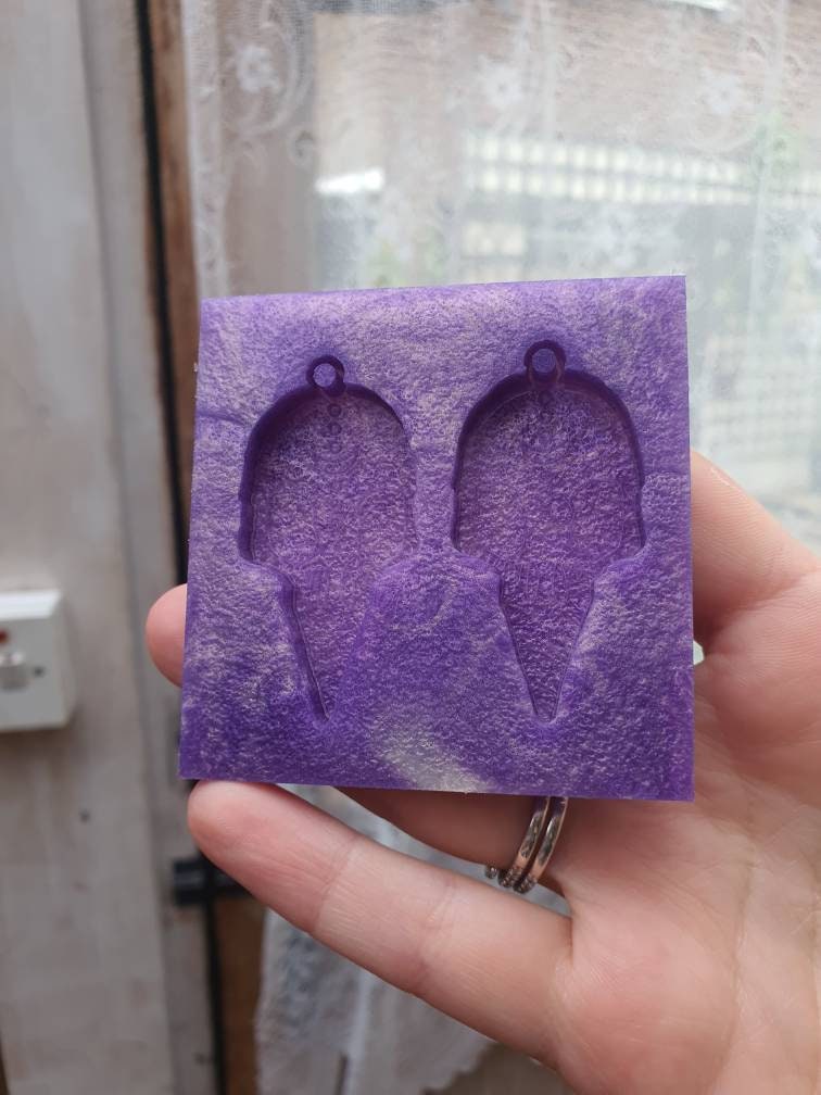 2 inch Raven Skulls Silicone Mould