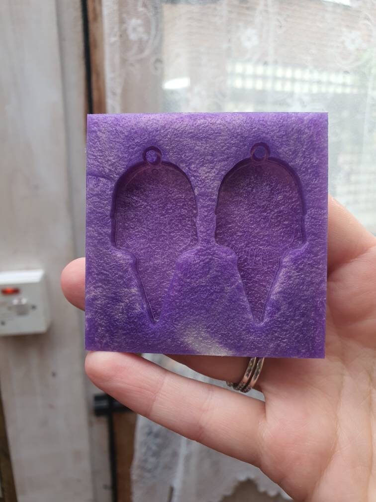 2 inch Raven Skulls Silicone Mould