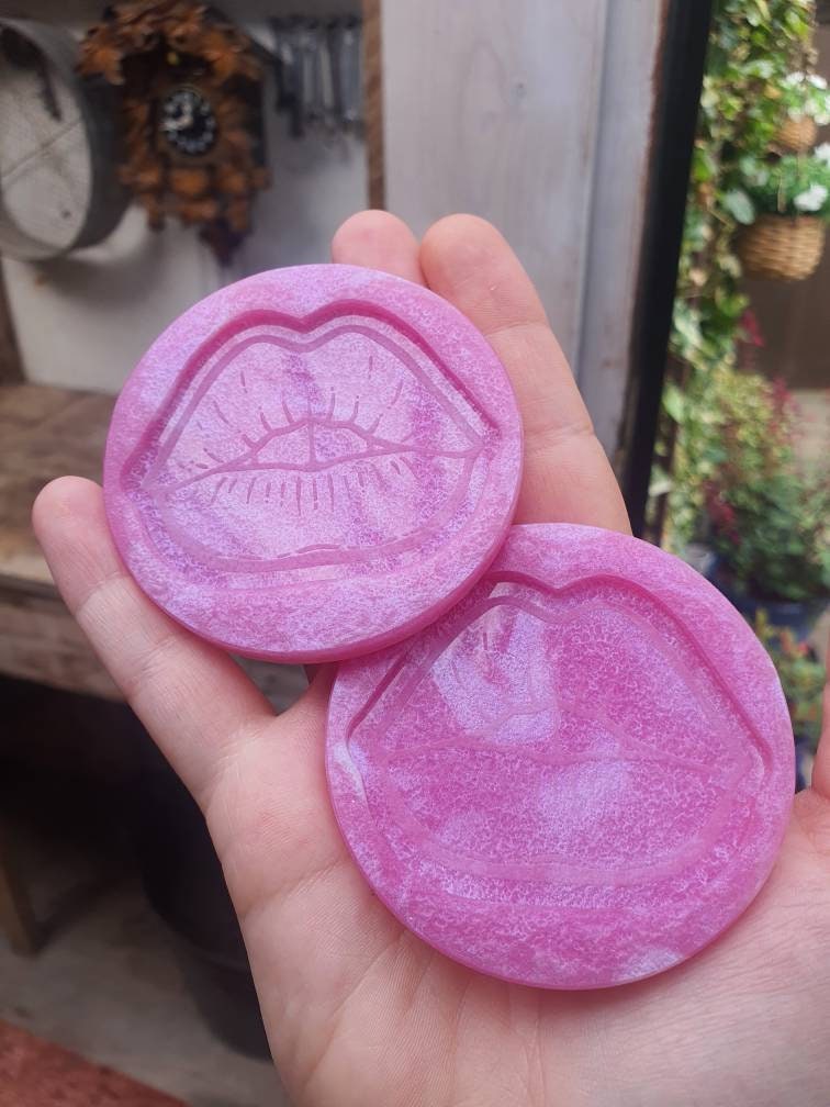 2 Big Lips Silicone Moulds
