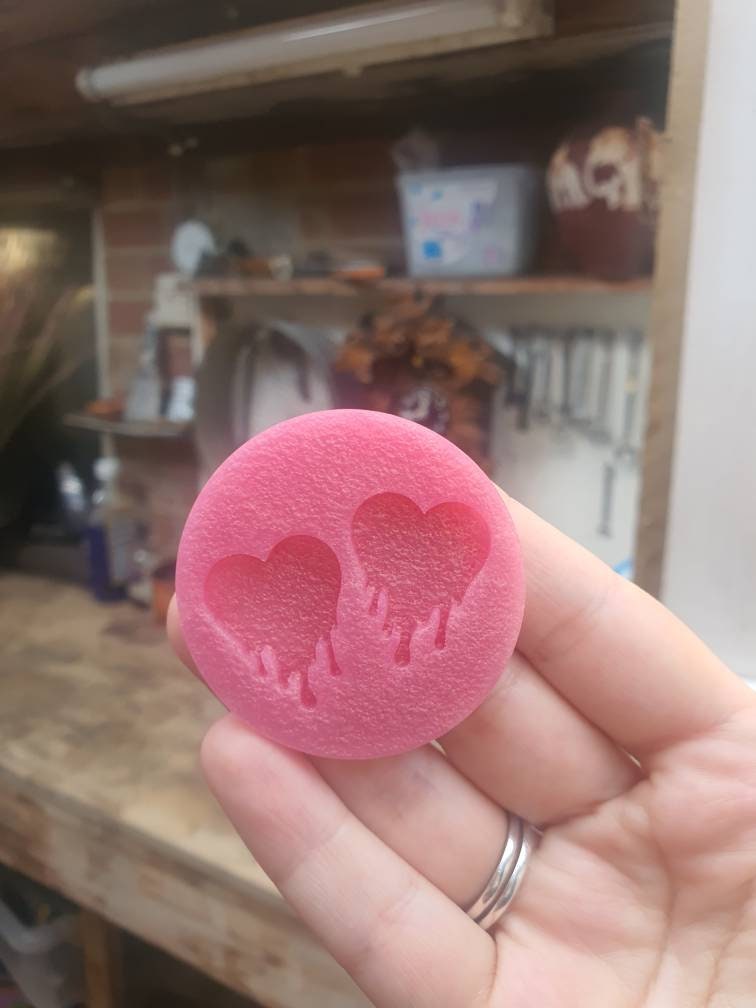 1 inch Mini Dripping Hearts Silicone Mould