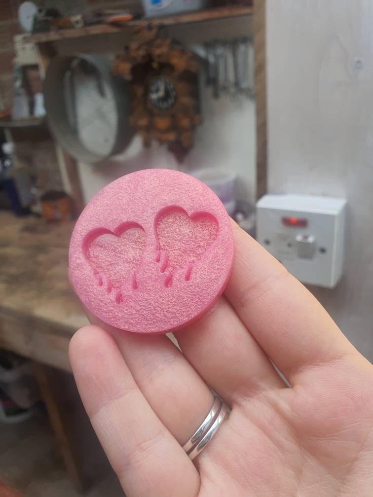 1 inch Mini Dripping Hearts Silicone Mould