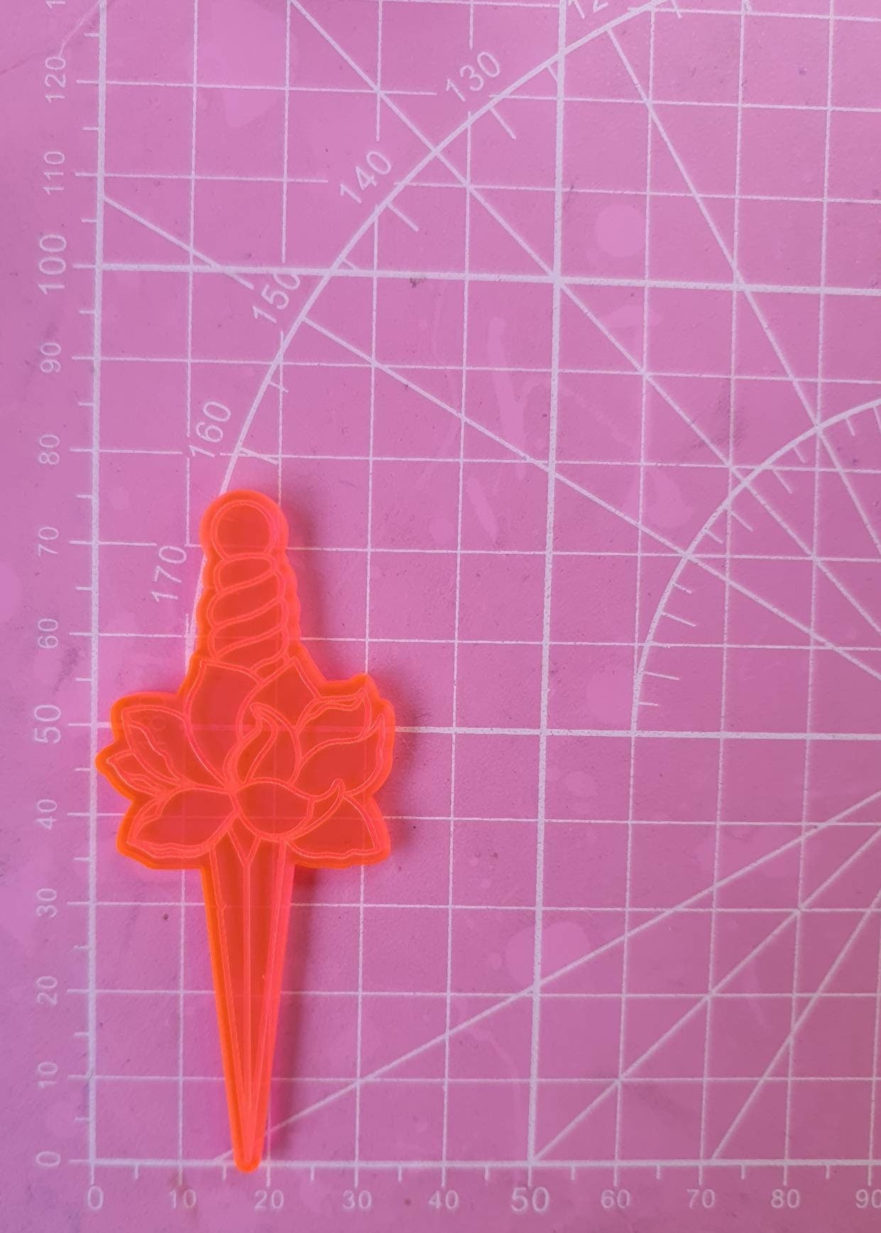 3 inch Floral Daggers Silicone Mould