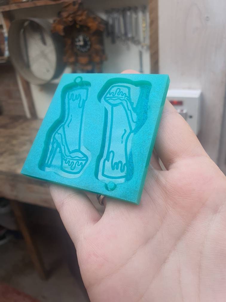2.5 inch Drippy Heels Silicone Mould