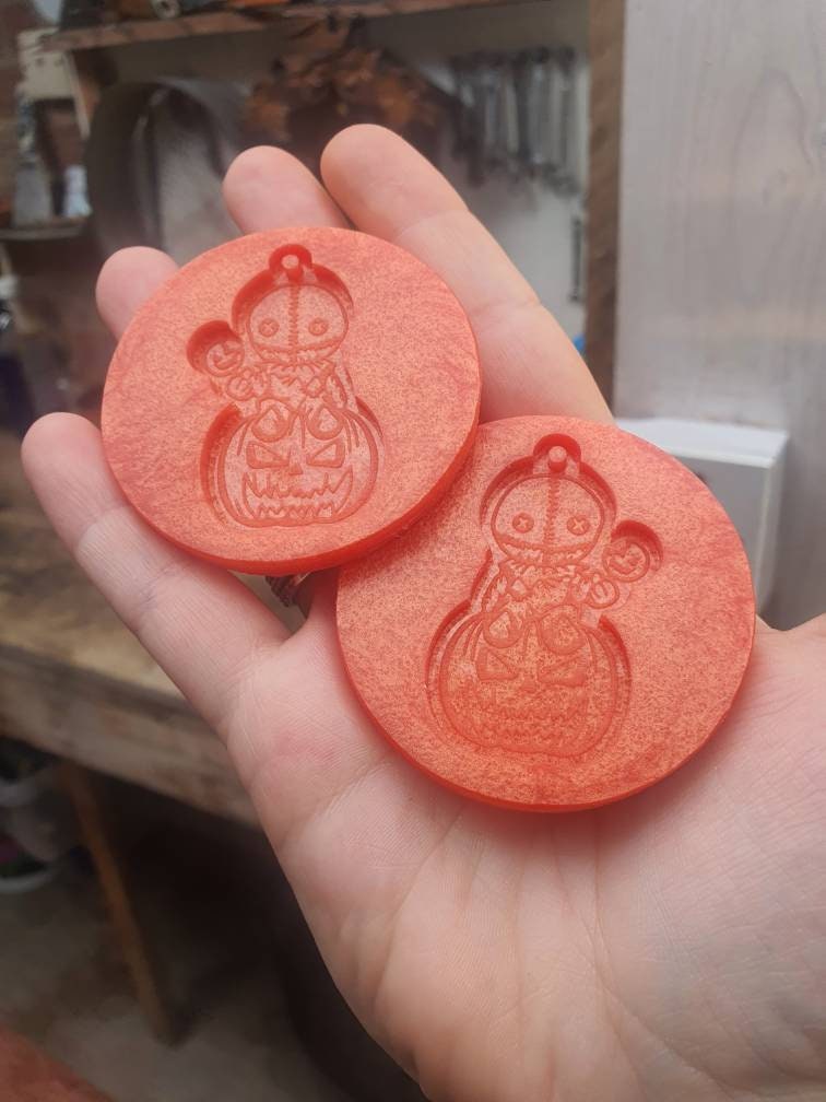 2 inch Scarecrow On Pumpkins Silicone Moulds