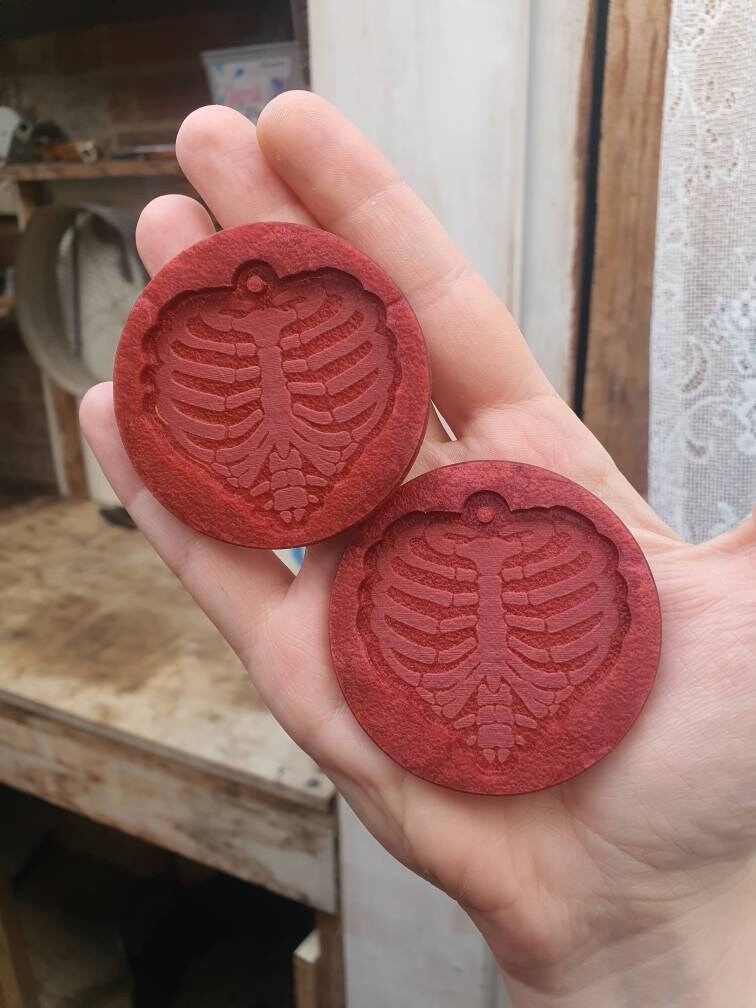 2 Ribcage Heart Silicone Moulds