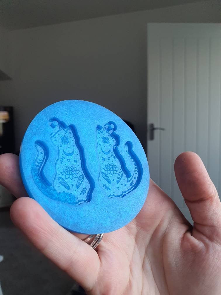 2 inch Mystical Kitties Silicone Mould