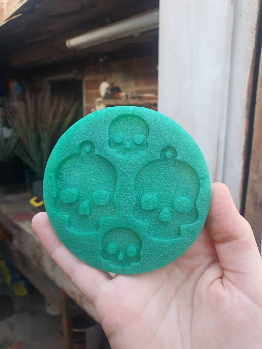 0.75 inch and 2 inch Skull Heads Silicone Mould