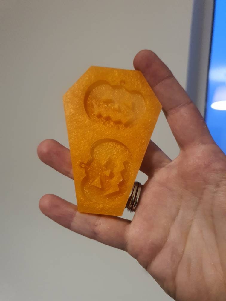 1.5 inch Pumpkin earrings silicone mould