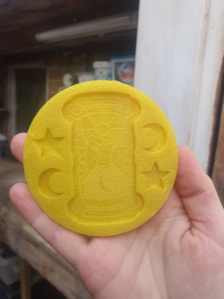3 inch Day & Night Hourglass Silicone Mould