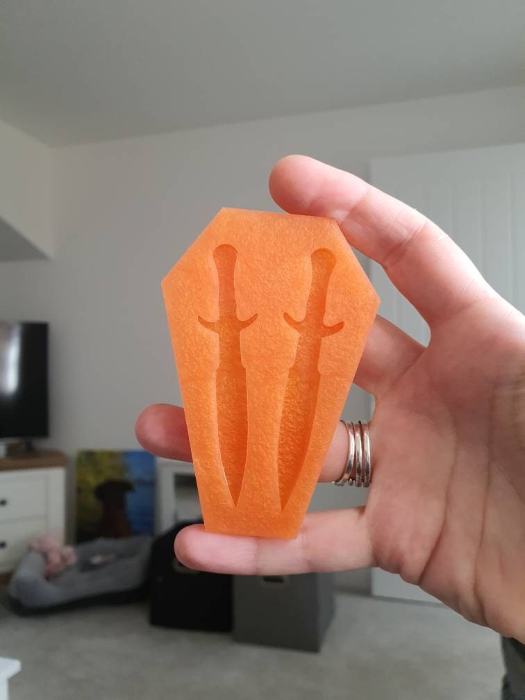 3 inch Daggers Silicone Mould