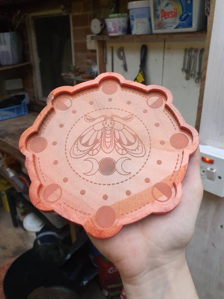 6 inch Moonphase Moth Circle Silicone Mould