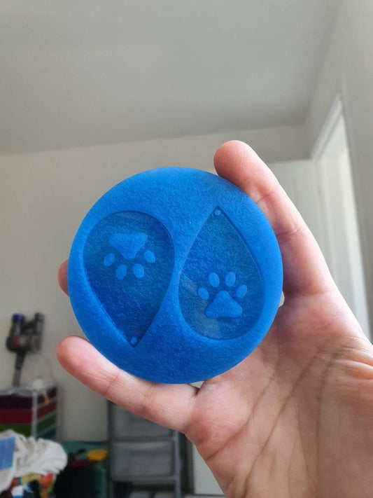 2 inch Dog Paw Teardrop Earrings Silicone Mould