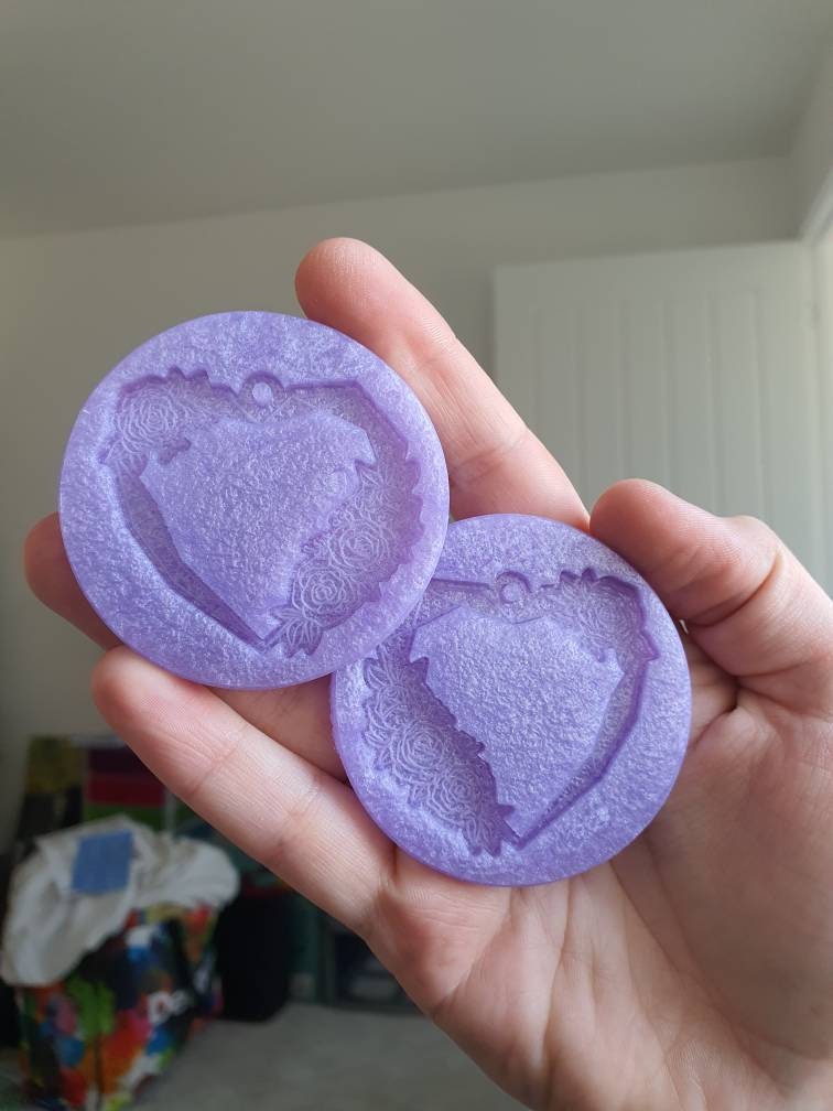 2 inch Geometric Floral Heart Silicone Moulds