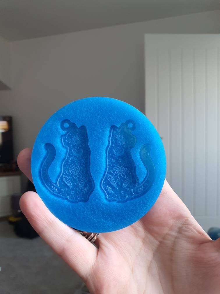 2 inch Mystical Kitties Silicone Mould