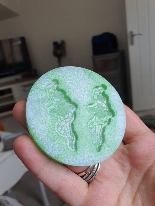 2 inch Snake Daggers Silicone Mould