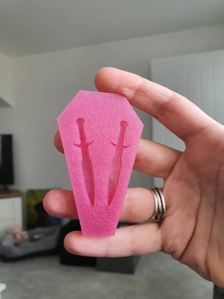 2 inch Daggers Silicone Mould