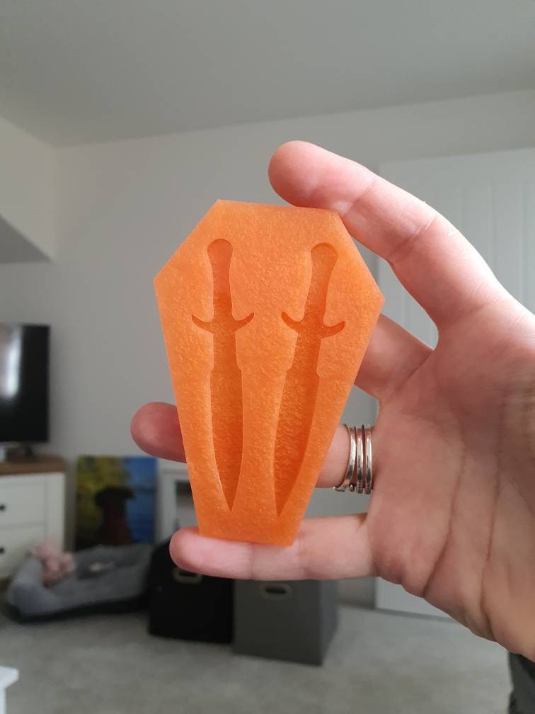 3 inch Daggers Silicone Mould