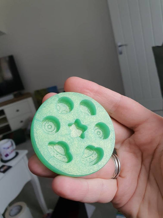 0.6 inch Space Bits 2 Silicone Mould