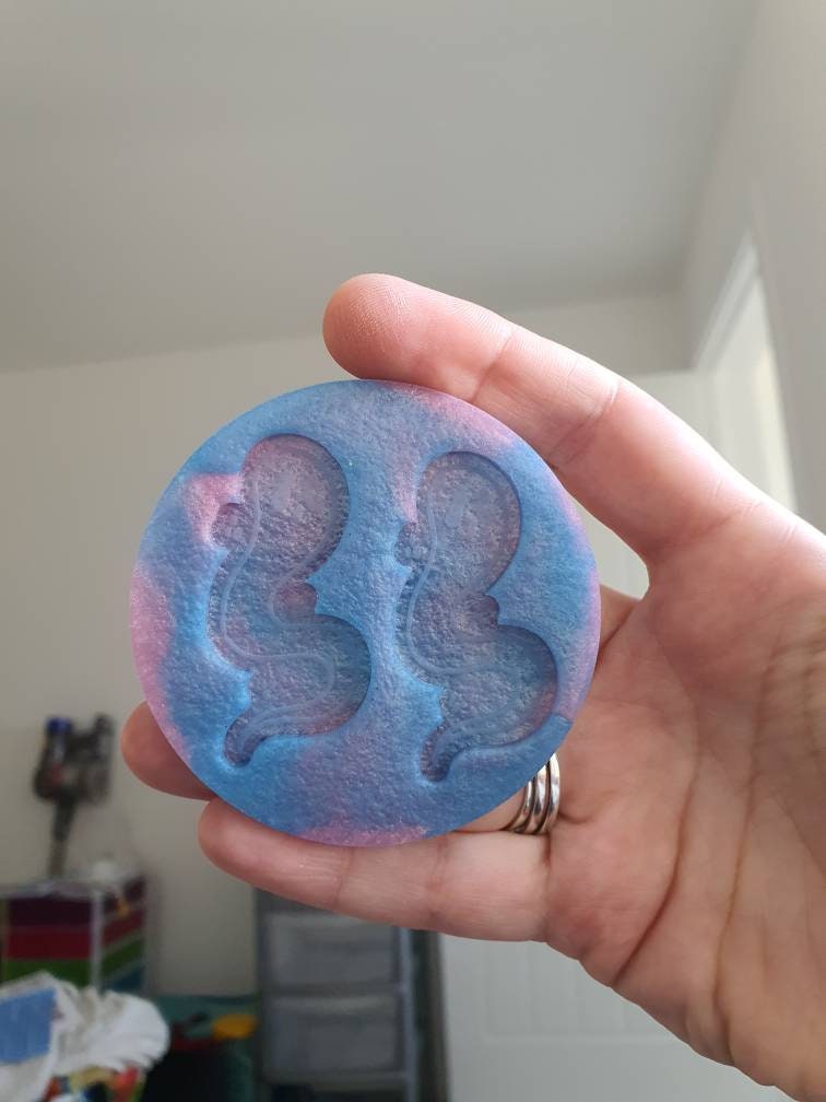 2 inch Swirly Ghosts Silicone Mould