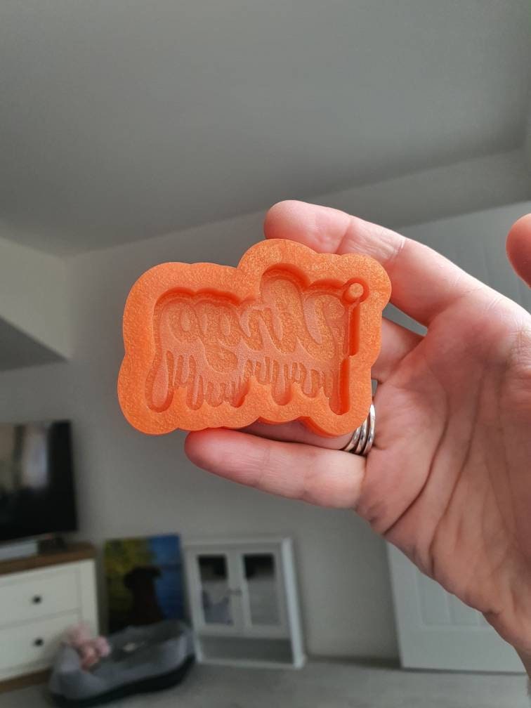 Dripping Virgo Keyring Silicone Mould