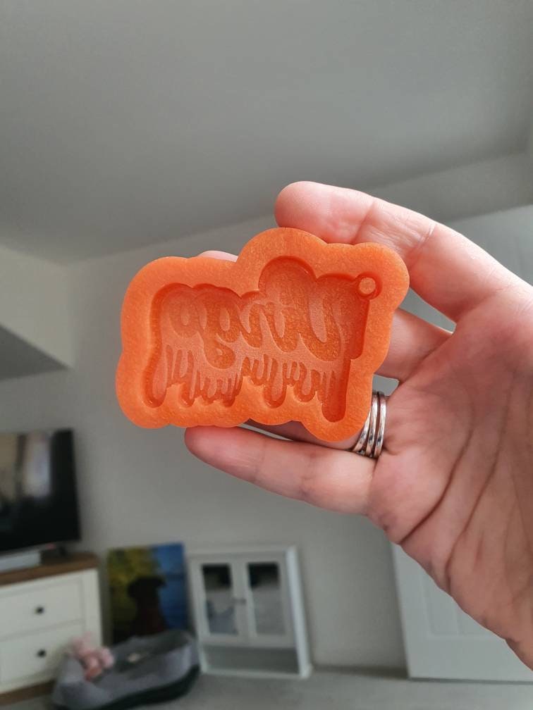 Dripping Virgo Keyring Silicone Mould