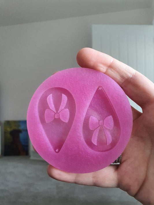 2 inch Bow Teardrop Earrings Silicone Mould