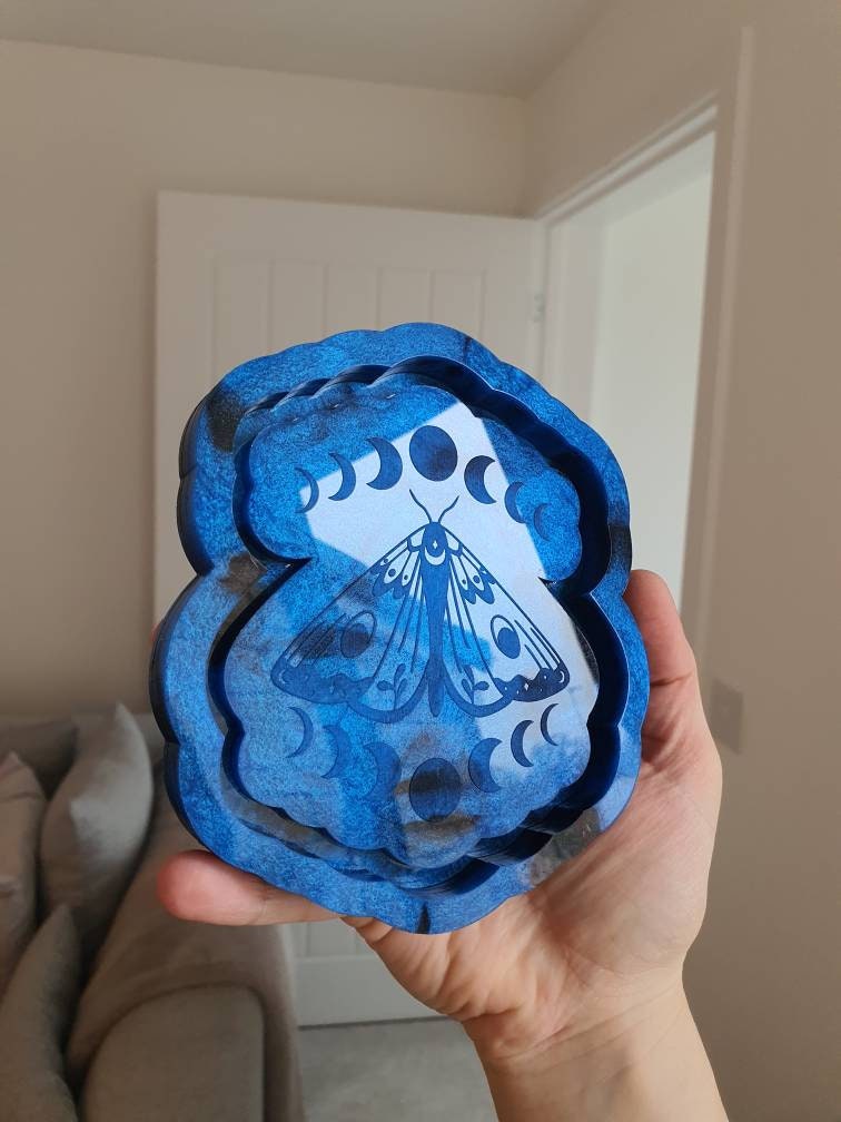 5.5 inch Moonphase Moth Tray Silicone Mould