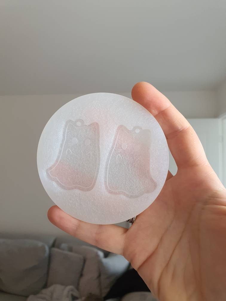 2 inch Ghost Kitties Silicone Mould