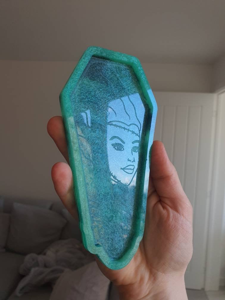 6 inch Spooky Lady Coffin Silicone Mould