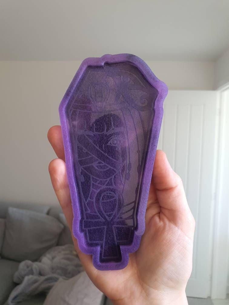 6 inch Egyptian Lady Coffin Silicone Mould