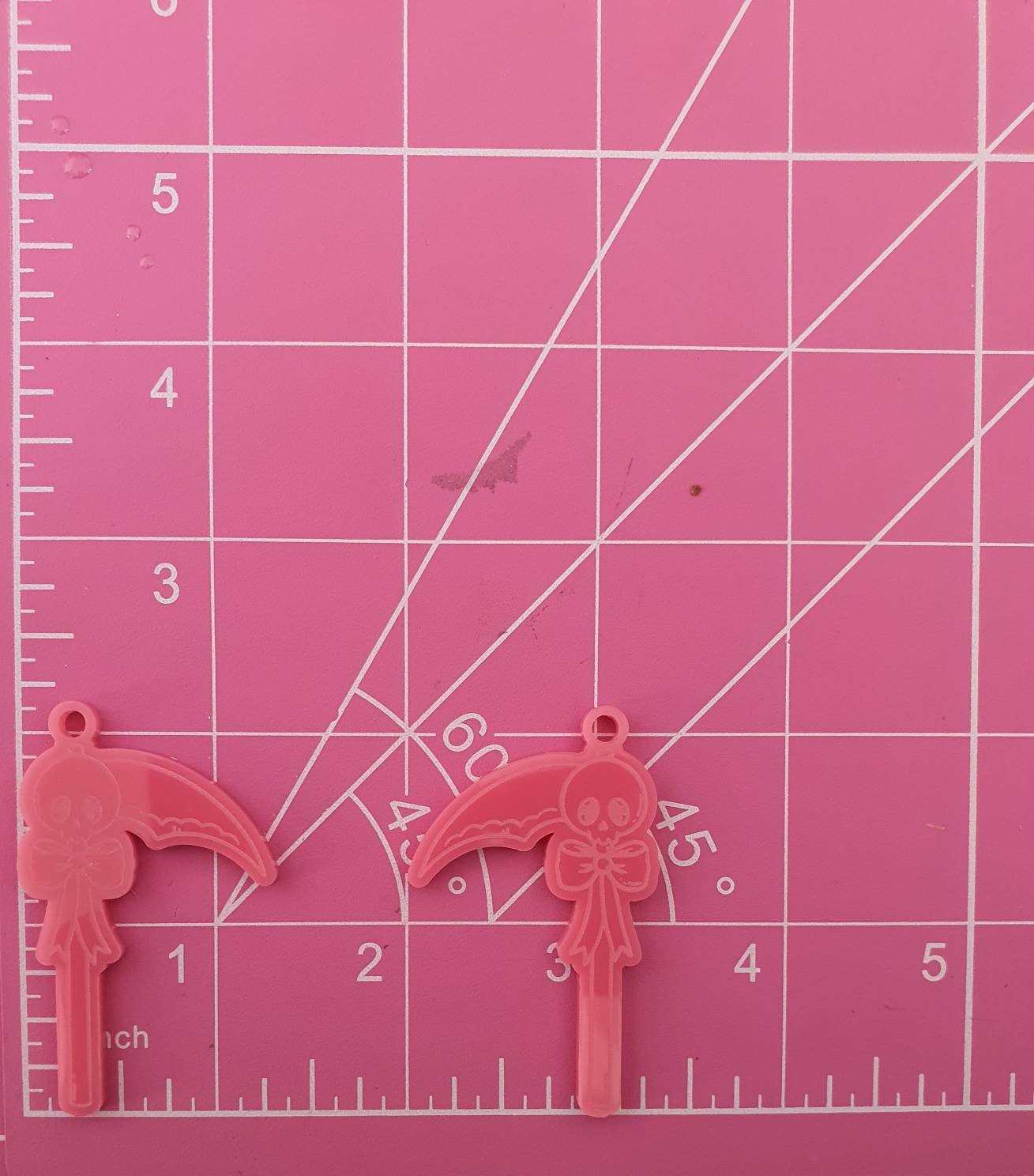 2 inch Skull Scythe's Silicone Mould