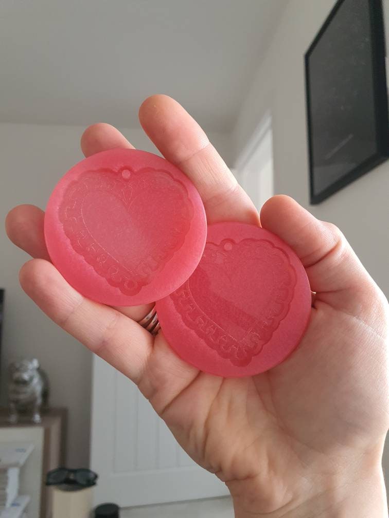 2 inch Ruffled Heart Silicone Moulds