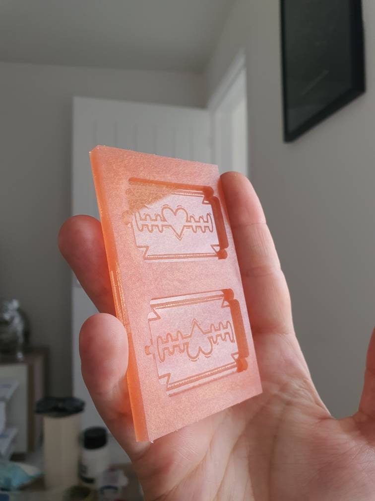 2 inch Heart Razor Blades Silicone Mould