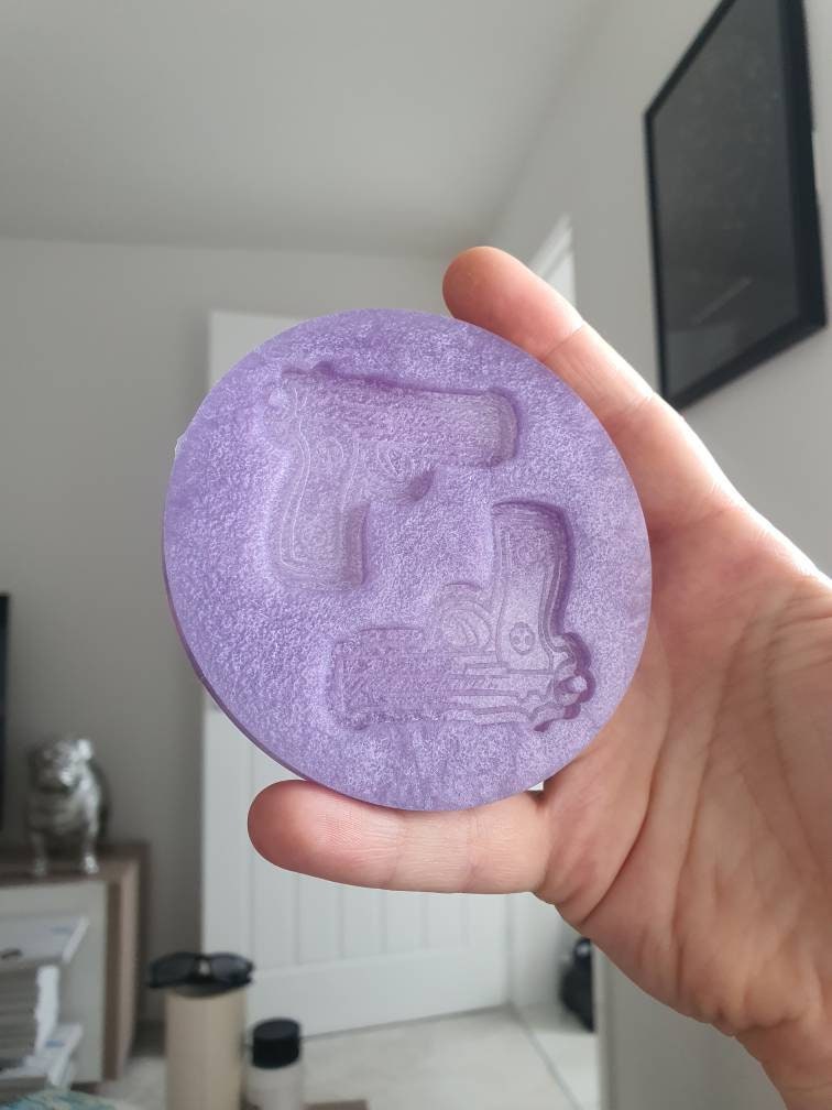 2 inch Skull Guns Silicone Mould