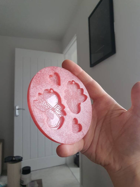1.75 inch Pretty Hearts Silicone Mould